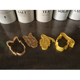 Vykrajovačka a pečiatka Mc...