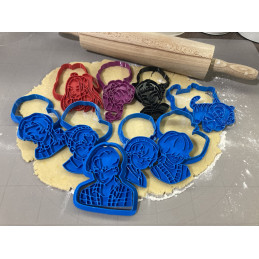 Vykrajovačka a pečiatka...